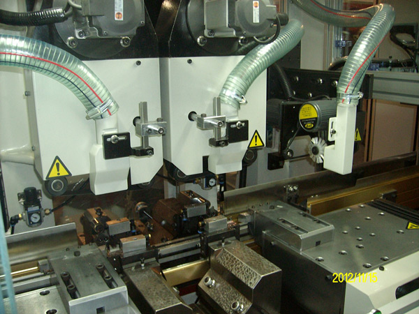 商用直流电机生产线-转子精车机